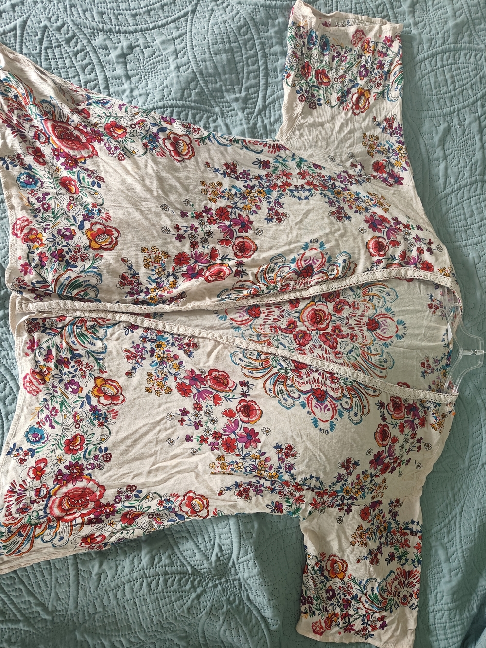 Bila Cream Floral Open Front Kimono with Multicolor Blooms - Picture 6 of 9
